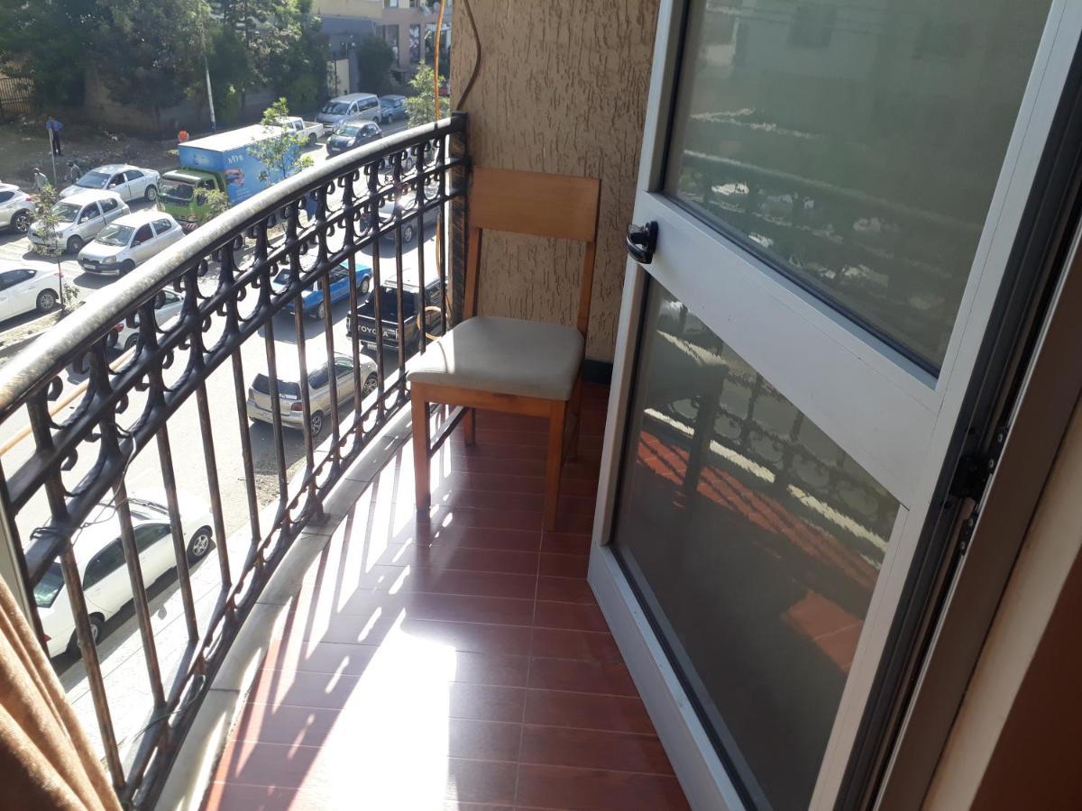 Bruhway Hotel Adís Abeba Exterior foto